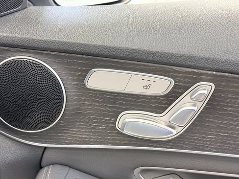 Used 2020 Mercedes-Benz C 300 Sedan image 37