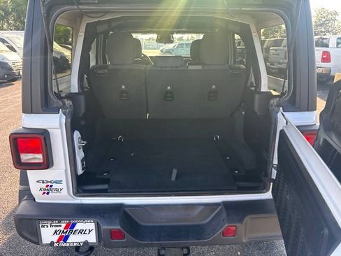 Used 2025 Jeep Wrangler Unlimited Sport S 4xe AWD/4WD image 26