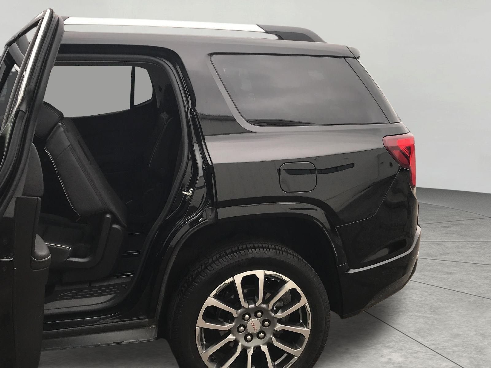 Used 2021 GMC Acadia Denali w/ Trailering Package AWD/4WD image 29