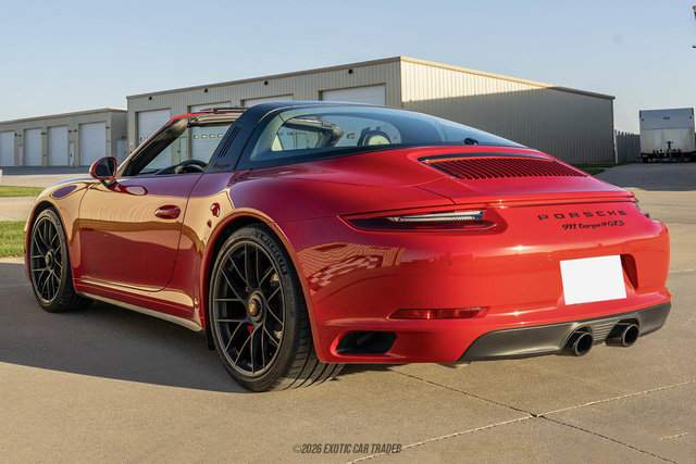Used 2018 Porsche 911 Targa 4 GTS AWD/4WD image 5
