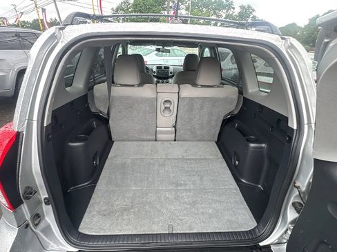 Used 2012 Toyota RAV4 4WD w/ Value Pkg image 17