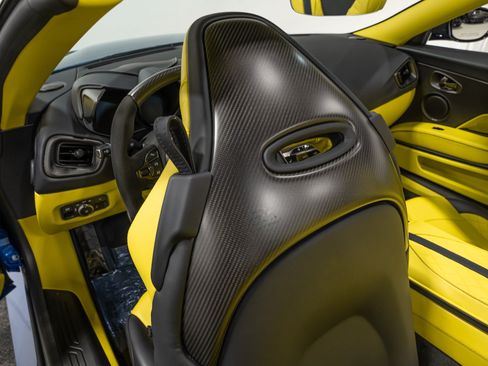 Used 2023 Aston Martin DBS Superleggera Volante RWD image 71