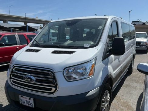 Used 2017 Ford Transit 350 XLT RWD image 1