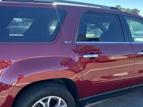 Used 2016 GMC Acadia SLT image 11