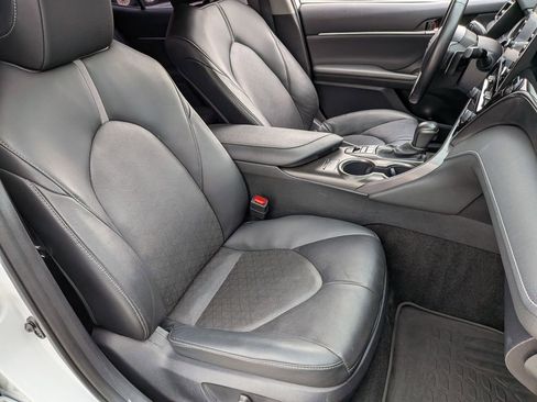 Used 2023 Toyota Camry XSE w/ Navigation Package FWD image 29