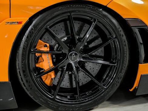 Used 2020 McLaren 720S Performance image 22