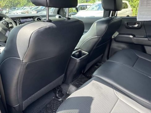 Used 2021 Toyota Tacoma TRD Pro AWD/4WD image 16