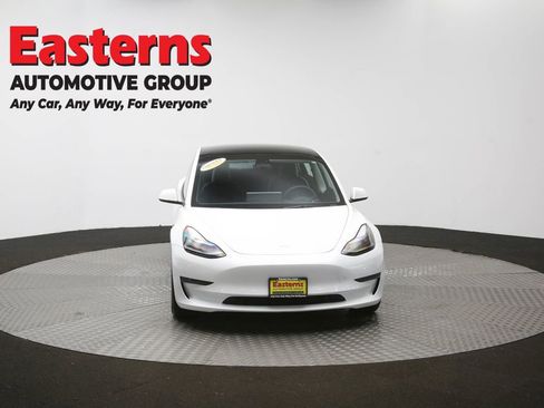 Used 2023 Tesla Model 3 Standard Range RWD image 47