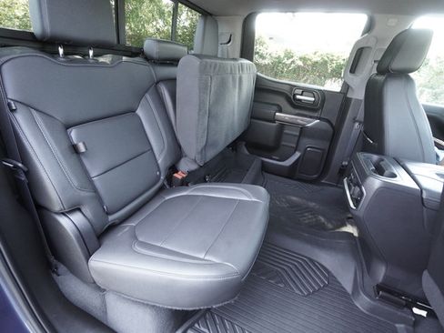 Used 2021 Chevrolet Silverado 1500 LTZ AWD/4WD image 30