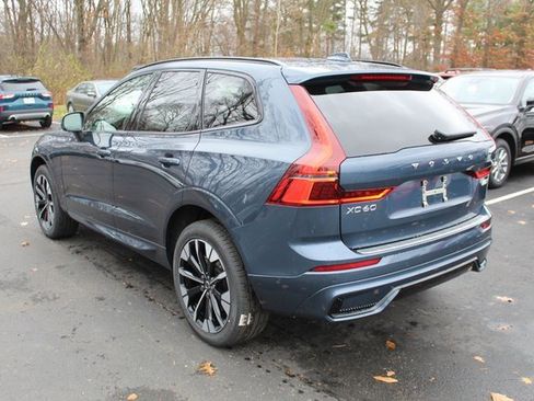 New 2026 Volvo XC60 B5 Plus w/ Protection Package Premier image 5