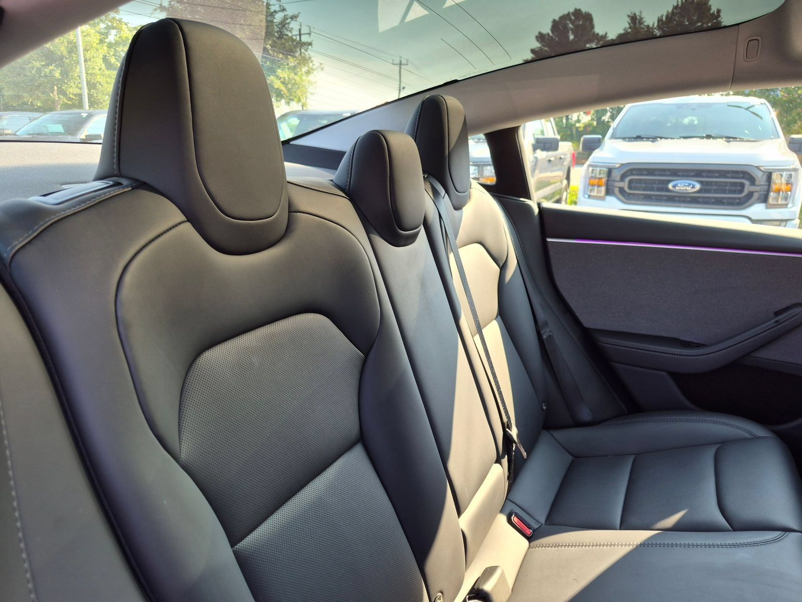 Used 2025 Tesla Model 3 Long Range RWD image 33