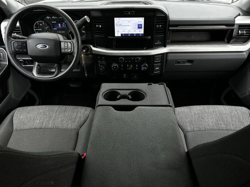 Used 2025 Ford F250 XLT AWD/4WD image 10