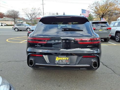 Used 2024 Genesis GV70 2.5T w/ Advanced Package image 5