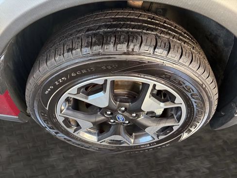 Used 2019 Subaru Crosstrek 2.0i Premium AWD/4WD image 35