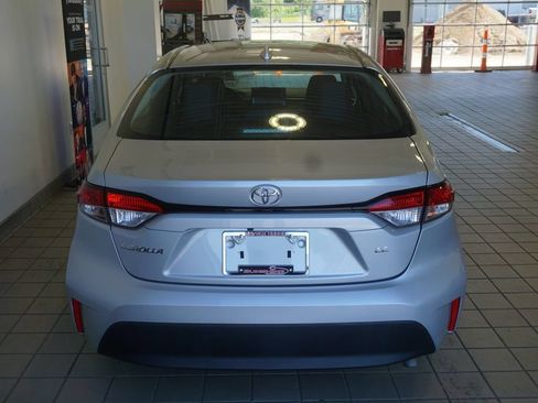 Used 2024 Toyota Corolla LE FWD image 14