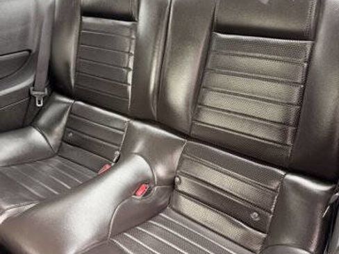 Used 2006 Ford Mustang GT image 20