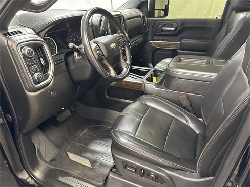 Certified 2020 Chevrolet Silverado 2500 High Country w/ Z71 Off-Road Package image 12