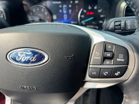 Used 2024 Ford Explorer XLT w/ Equipment Group 202A AWD/4WD image 27