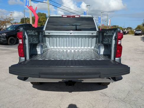 Certified 2026 Chevrolet Silverado 1500 LT AWD/4WD image 13