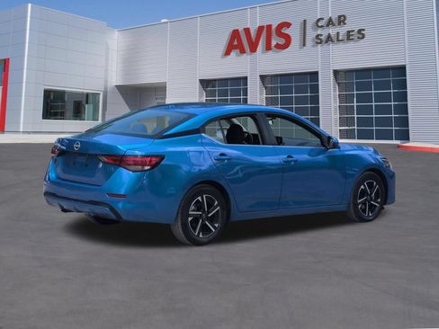 Used 2025 Nissan Sentra SV FWD image 6