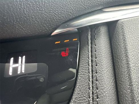 Certified 2023 Cadillac XT5 Luxury image 44