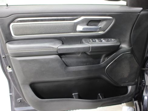 Used 2020 RAM 1500 Lone Star RWD image 6