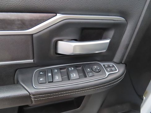 Used 2024 RAM 2500 Big Horn image 27