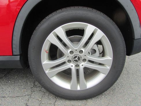 Used 2018 Mercedes-Benz GLA 250 4MATIC image 26