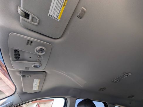 Used 2015 Chevrolet Traverse LTZ AWD/4WD image 32