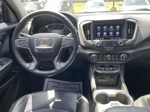 Used 2023 GMC Terrain AT4 w/ Tech Package AWD/4WD image 15