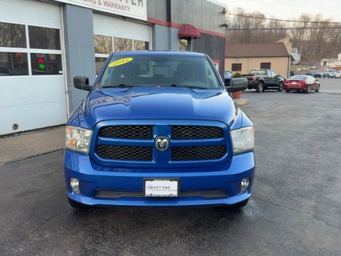 Used 2015 RAM 1500 Express image 3