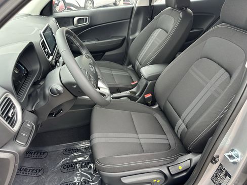 New 2026 Hyundai Venue SEL image 20