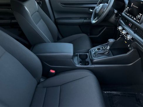 Certified 2025 Honda CR-V LX image 17