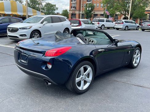 Used 2007 Pontiac Solstice Convertible w/ Premium Package RWD image 7