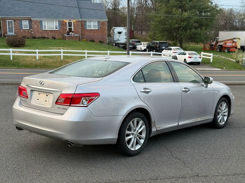 Used 2010 Lexus ES 350 image 7