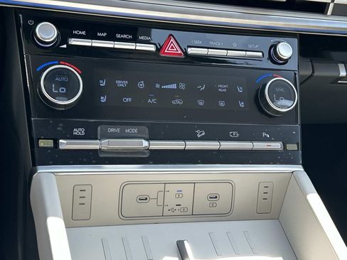 New 2026 Hyundai Santa Fe Calligraphy FWD image 37