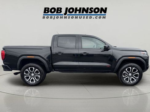 Used 2024 GMC Canyon AT4 w/ AT4 Premium Package AWD/4WD image 2