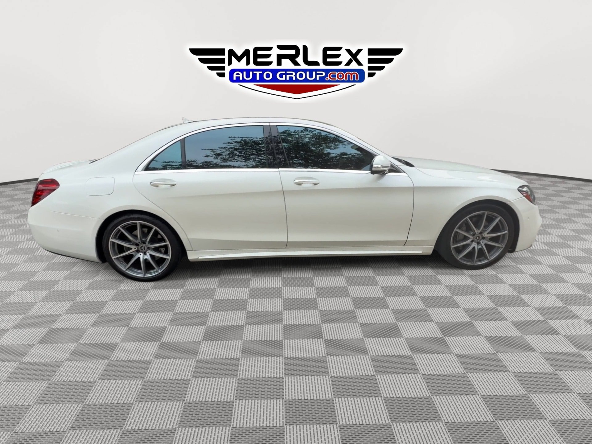 Used 2020 Mercedes-Benz S 560 Sedan image 9