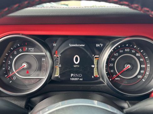 Used 2022 Jeep Wrangler Rubicon w/ Steel Bumper Group AWD/4WD image 26