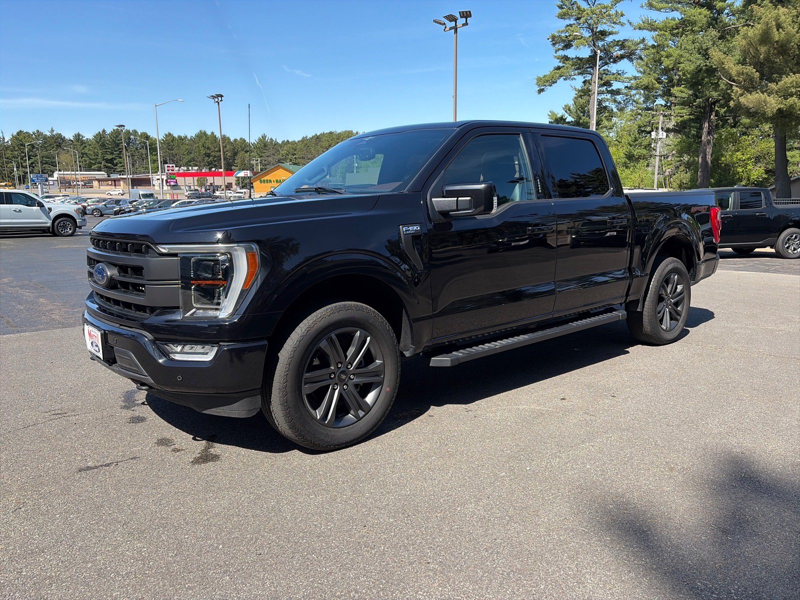 Used 2023 Ford F150 Lariat w/ Equipment Group 502A High AWD/4WD image 3