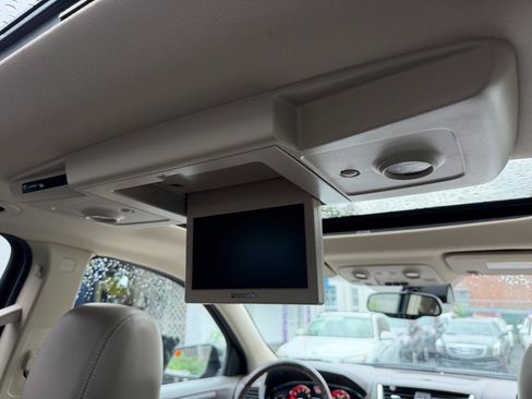 Used 2014 GMC Acadia Denali AWD/4WD image 45