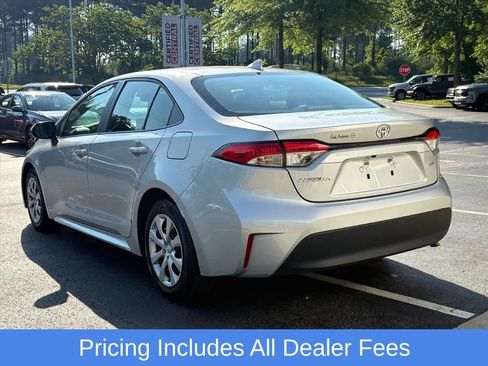 Used 2024 Toyota Corolla LE FWD image 6