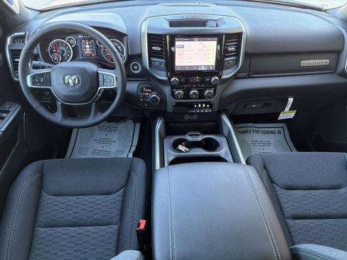 New 2026 RAM 1500 Big Horn AWD/4WD image 10