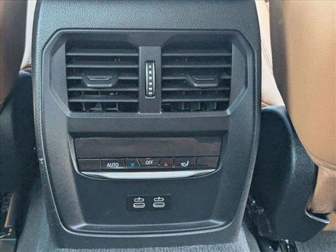 Used 2024 BMW i4 eDrive35 w/ Premium Package image 16