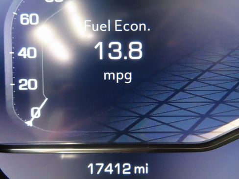 Used 2024 GMC Sierra 1500 AT4 w/ Technology Package image 12