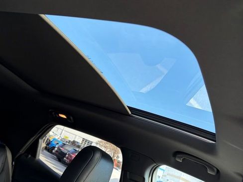 Used 2023 Chevrolet TrailBlazer ACTIV w/ Sun and Liftgate Package image 26