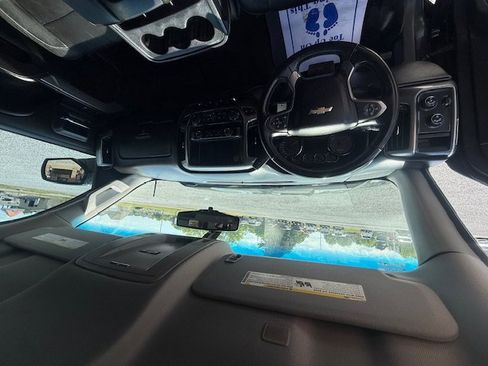 Used 2017 Chevrolet Silverado 1500 LT w/ All Star Edition image 12