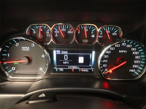 Used 2018 GMC Sierra 3500 SLT w/ Duramax Plus Package image 10