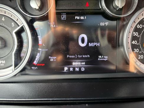 Used 2016 RAM 1500 Limited AWD/4WD image 10