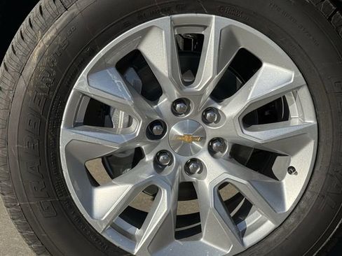 New 2026 Chevrolet Silverado 1500 Custom image 10